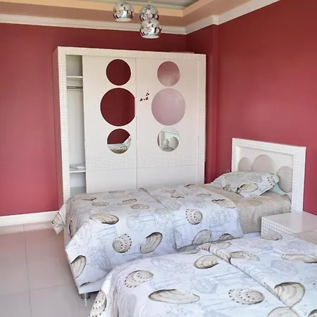 Stylish 2-bedroom * Αλάνια